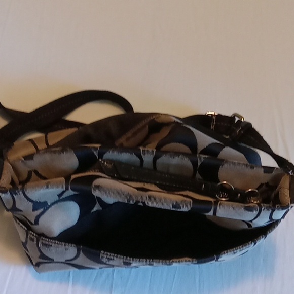 Coach monogram crossbody tote bag - Picture 11 of 13